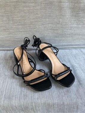 Anthropologie Vicenza Sandal Strappy Black